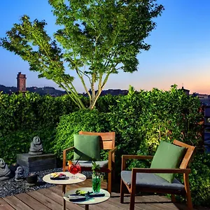 4* Hotel Metropolitan