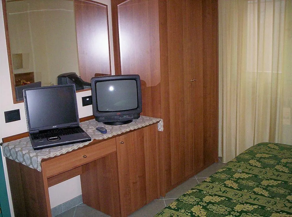 Hotel Ideale Bologna Italy