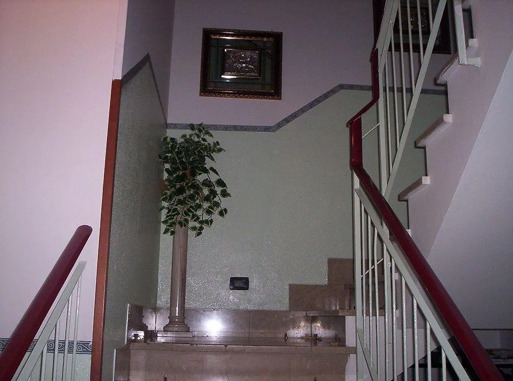 Hotel Ideale Bologna 0*,  Italy